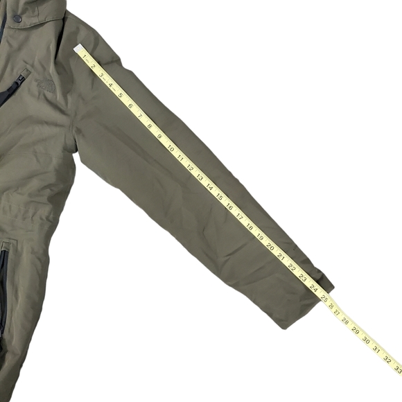 💥SOLD💥THE NORTH FACE Dry Vent Rain Jacket Windbreaker Coat - Picture 11 of 12